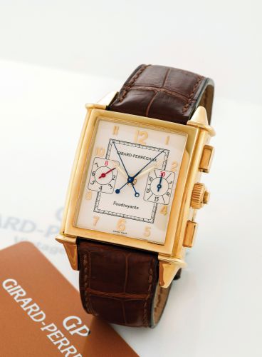 Girard Perregaux Vintage 1945 Chronograph Ref. Girard