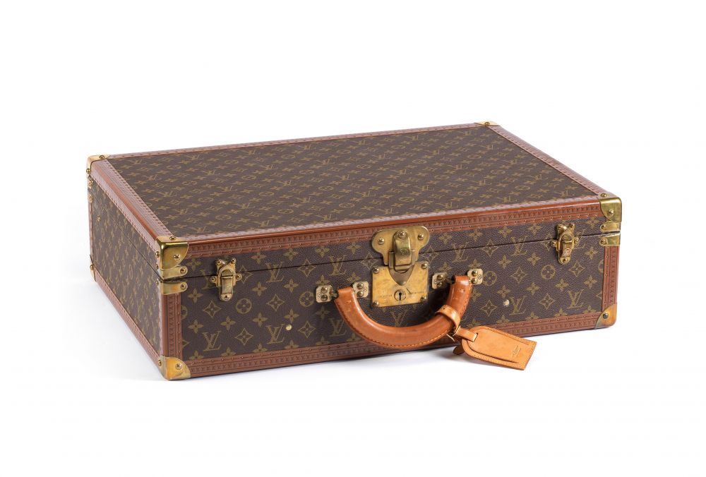 Louis Vuitton Bisten Suitcase 389525