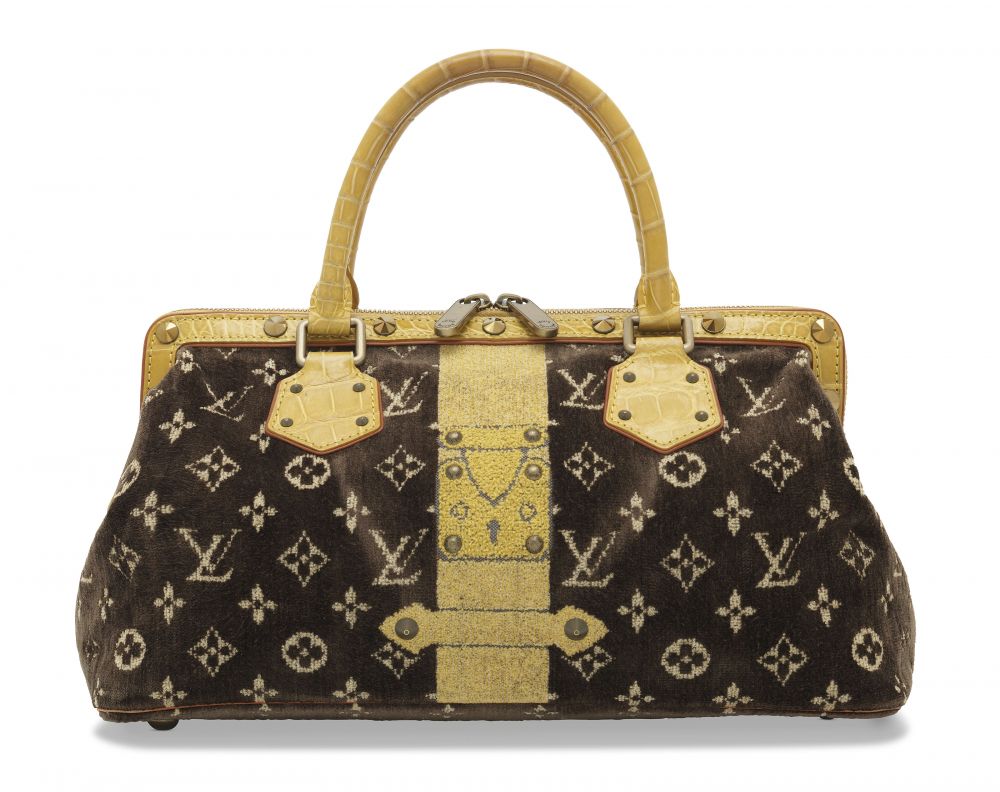 Sold at Auction: Louis Vuitton, Louis Vuitton red leather travel bag  'Suhali