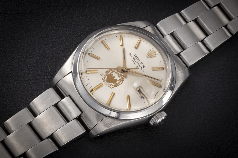 Rolex Oyster Perpetual Date 1503 Gold Sunburst Dial Solid Gold 14K Gold, 1973