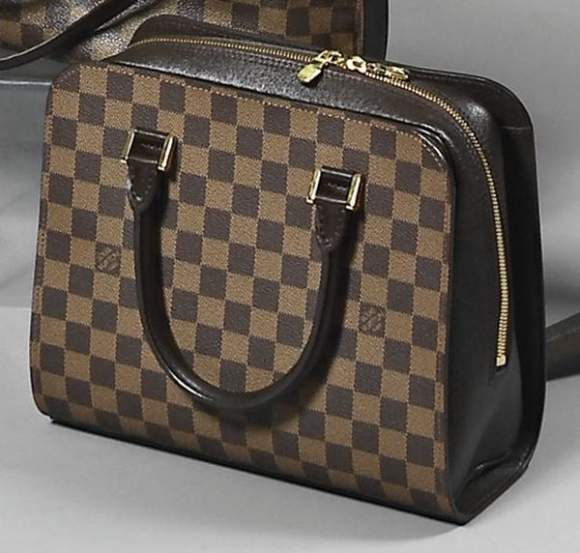 Sold at Auction: Louis Vuitton, Louis Vuitton Damier Ebene Triana Tote