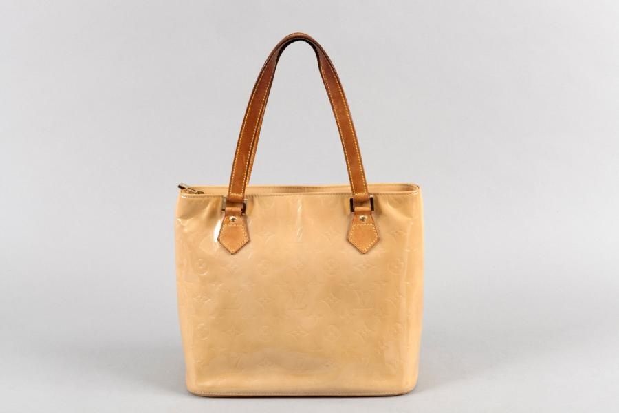 Sold at Auction: Louis Vuitton Matte Grey Monogram Vernis Houston Bag